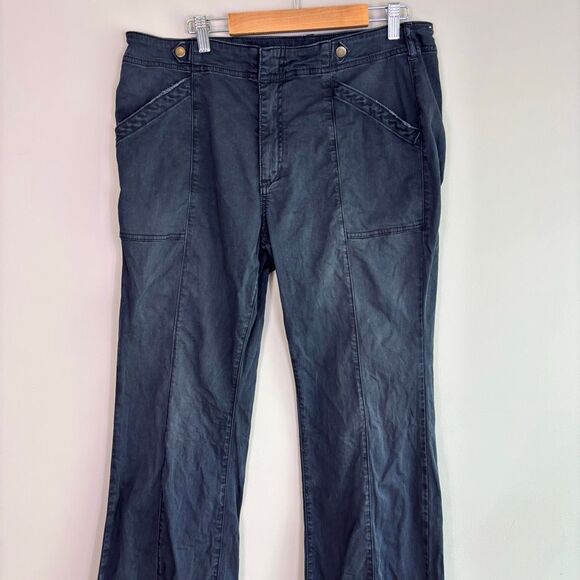 Pilcro Anthropologie The Demilune Black Bootcut Chino Pants Size 32 - Picture 3 of 9